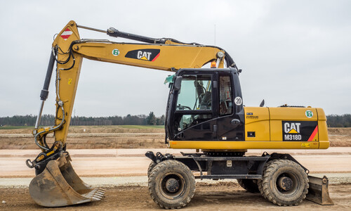Аренда колесного экскаватора Caterpillar M318D