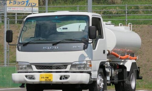 Водовоз Isuzu 4 куба