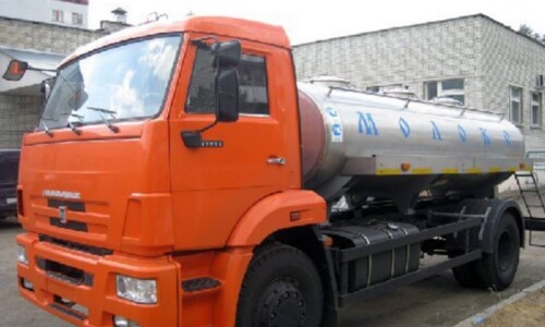 Водовоз КамАЗ-43253 7.5 кубов